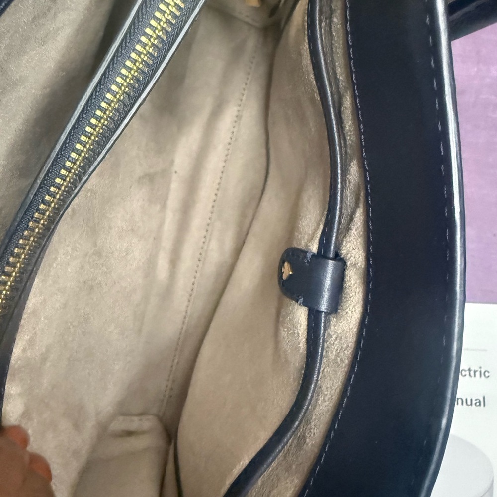 New Without Tags Kate Spade Navy and Cream Satchel - Picture 10 of 13